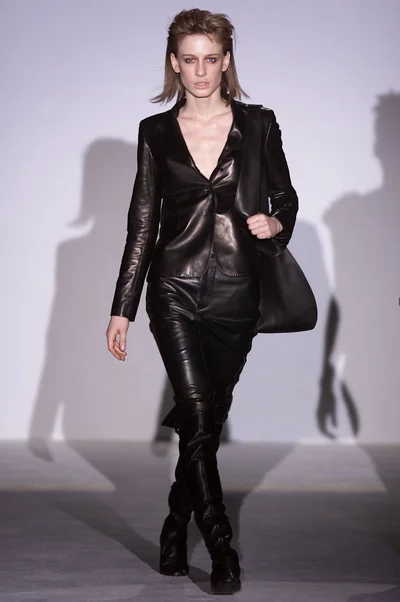Look 5
